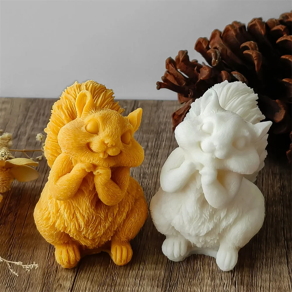 Cute Squirrel Candle Silicone  - Soap Making Additives ulasan dan harga